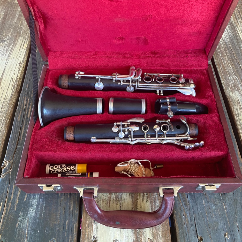 Buffet Crampon E-11 Clarinet